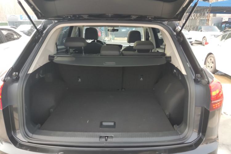 Used Volkswagen Tayron 2020 330TSI Two-Wheel Drive Luxury Smart Connectivity Version