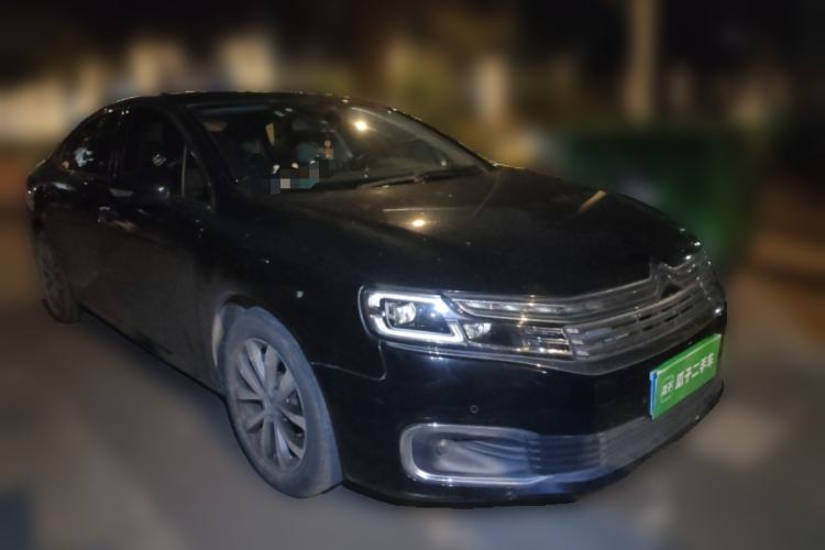 Used Citroen C6 2020 400THP Luxury Version Front Right 45 Deg