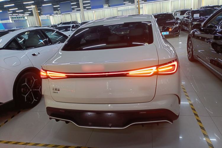 Used BYD Seal 06 New Energy 2024 DM-i 120KM Prestige Model
