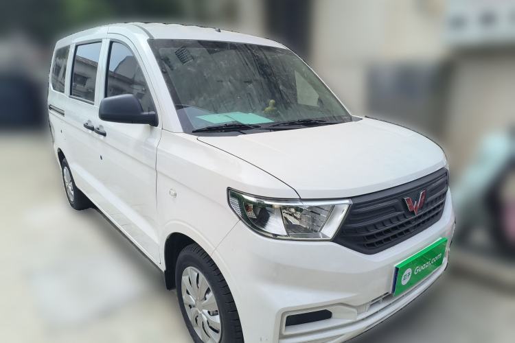 Used Wuling Hongguang V 2022 1.5L Jingqu Version Hydraulic Power Steering LAR