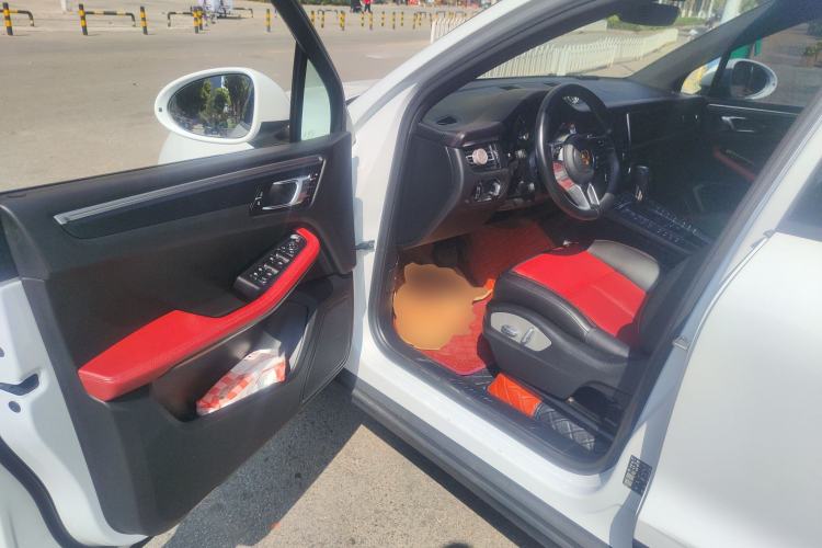 Used Porsche Macan 2018 Macan 2.0T