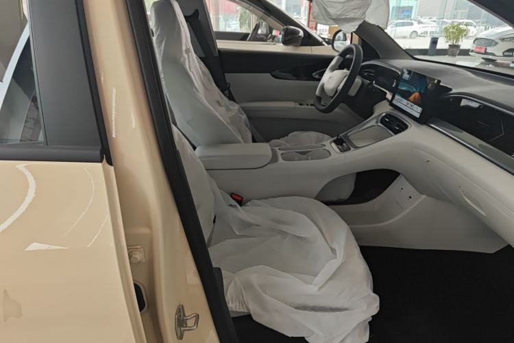 Used Geely Galaxy Geome 2026 Model 310km Youth Edition Right Front Seat