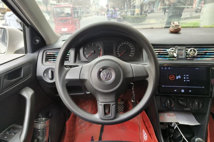 Used Volkswagen Santana 2015 1.6L Manual Fashion Edition Steering Wheel