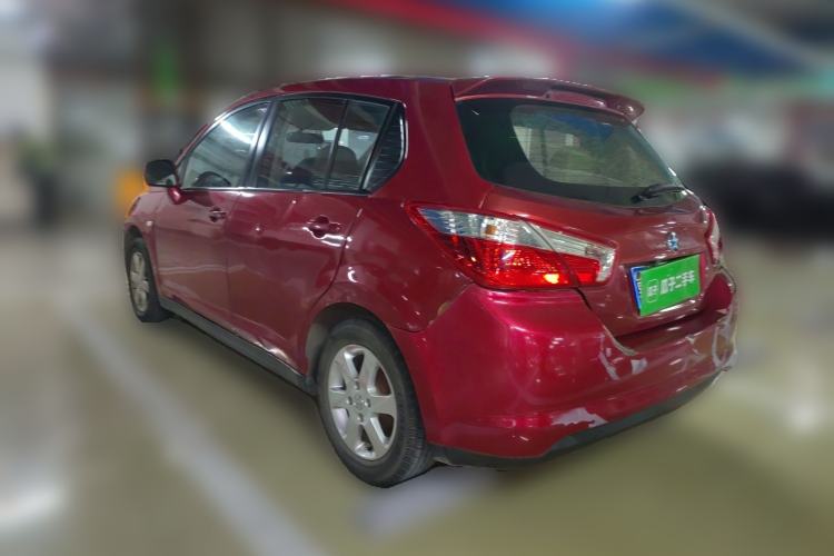 Used Venucia R50 2013 1.6L Manual Luxury Edition