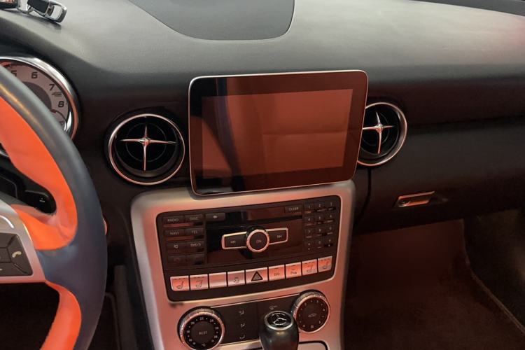 Used Mercedes-Benz SLK-Class 2011 SLK 200 Fashion Model
