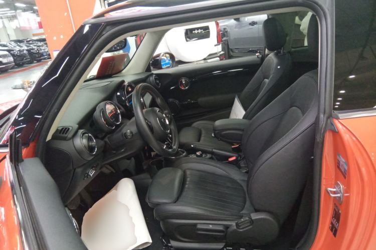 Used MINI 2019 2.0T COOPER S Artist