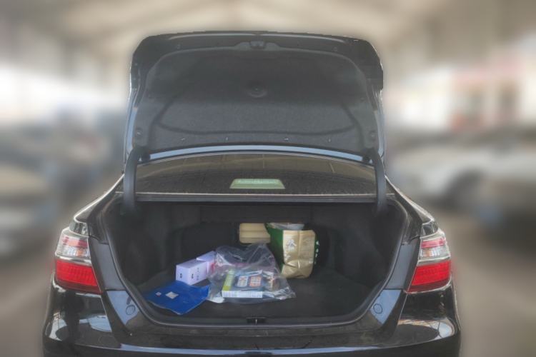 Used Toyota Camry 2015 2.0G Premier Edition
