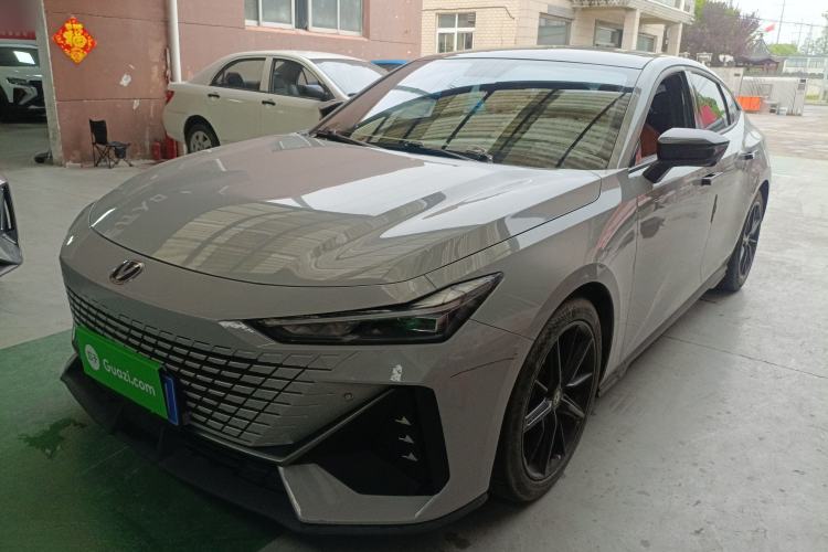 Used CHANGAN UNI-V 2022 1.5T Prestige Version