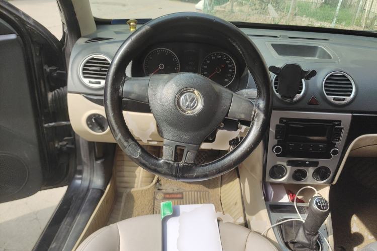 Used Volkswagen Lavida 2011 1.6L Manual Joy Version Steering Wheel