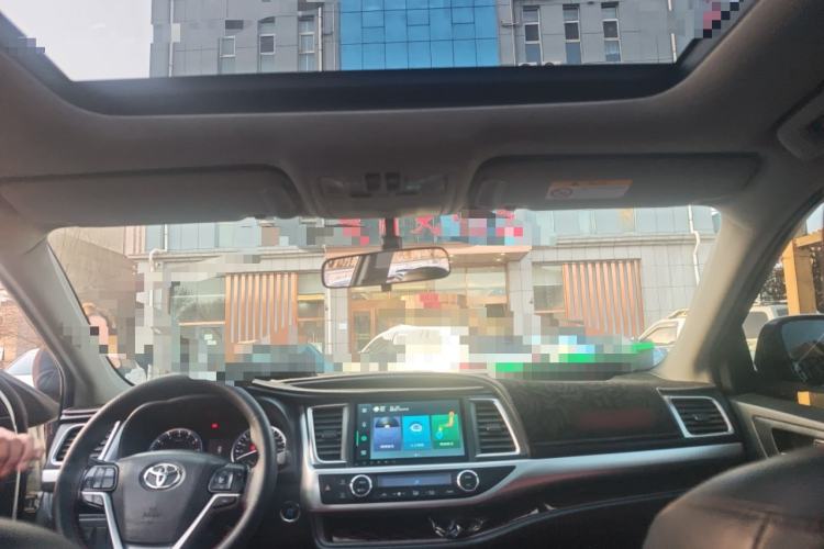 Used Toyota Highlander 2015 2.0T Four-Wheel Drive Luxury Edition 7-Seater
