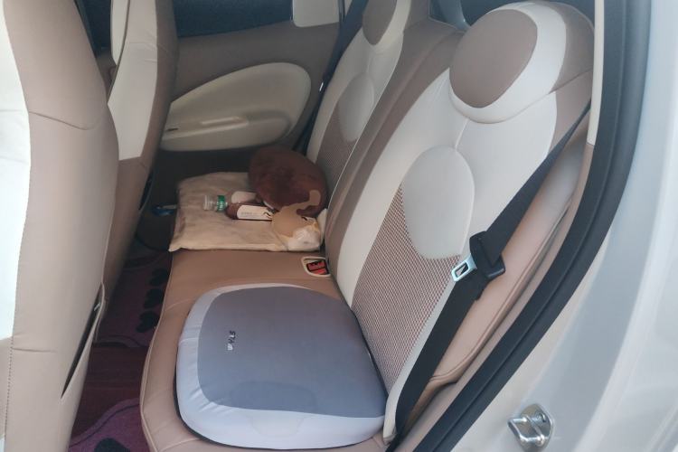 Used Wuling Hongguang MINIEV 2025 Four-Door Version Advanced Edition Left Rear Seat