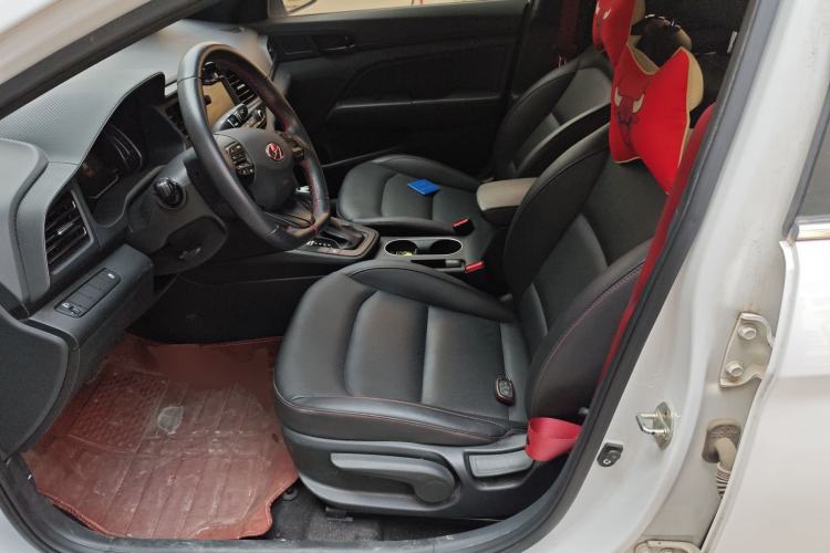 Used Hyundai Elantra (6th Generation / Lingdong) 2019 1.4T Dual-Clutch Xuan Dong · Dynamic Model