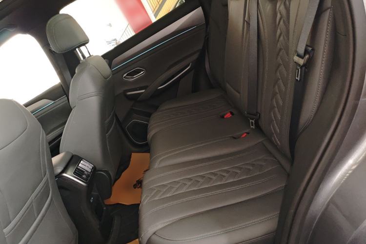 Used BYD Song L DM-i 2025 Intelligent Driving Version 160 km Beyond-Range Type Left Rear Seat