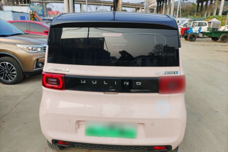 Used Wuling Hongguang MINIEV 2022 Macaron Premium Model – Lithium Iron Phosphate
