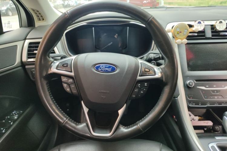 Used Ford Mondeo 2013 2.0L GTDi 200 Fashion Edition
