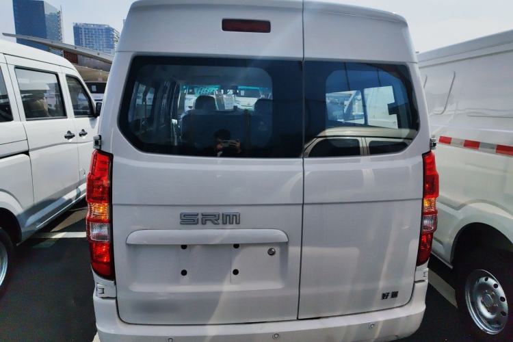 Used SRM Haoyun 2025 Launch Edition Farady 42.3 kWh 305 km 6 seats
