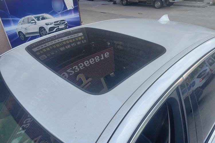 Used BMW 5 Series 2014 525Li Luxury Design Package Roof