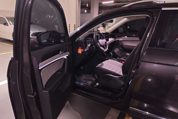 Used Volkswagen Tayron 2024 300TSI Two-Wheel-Drive Luxury Plus Advanced Version Driver Seat