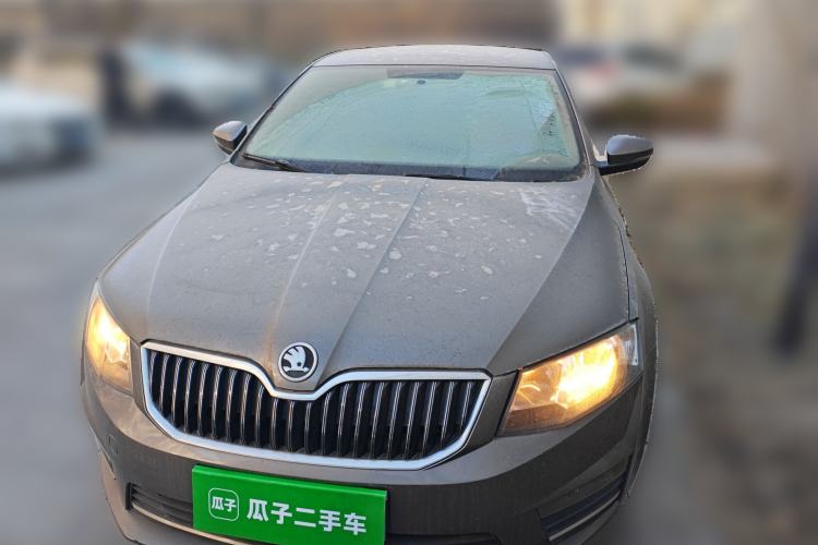 Used Skoda Octavia 2017 1.6L Automatic Front-Wheel Drive Model
