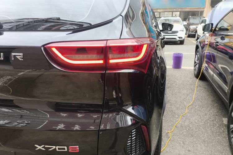 Used JETOUR X70S 2022 1.5T DCT Free Edition 5 Seats
