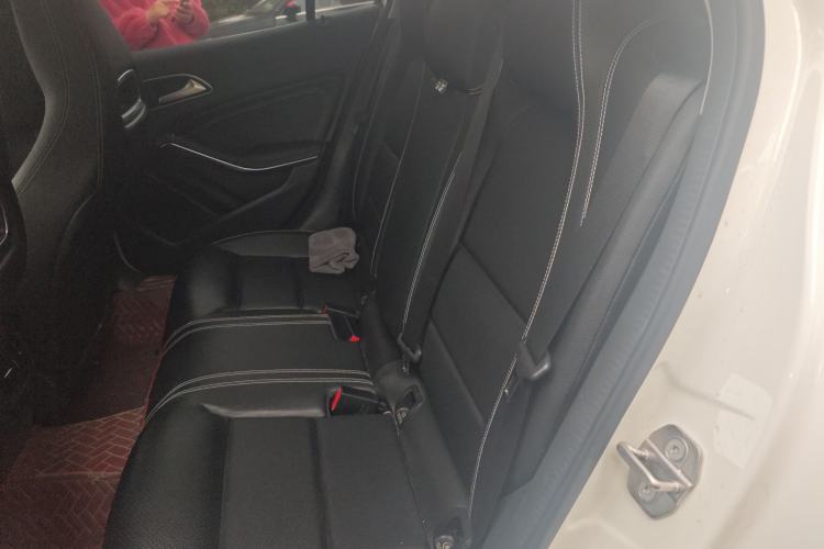 Used Mercedes-Benz GLA 2018 GLA 200 Sport Edition Left Rear Seat