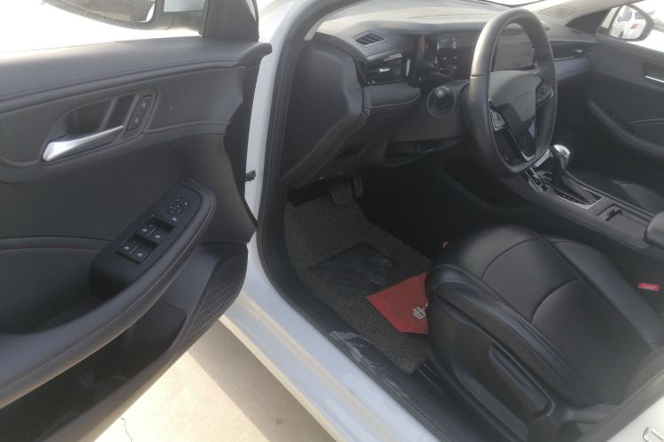 Used Roewe i5 2023 1.5L CVT Luxury Edition Driver Seat