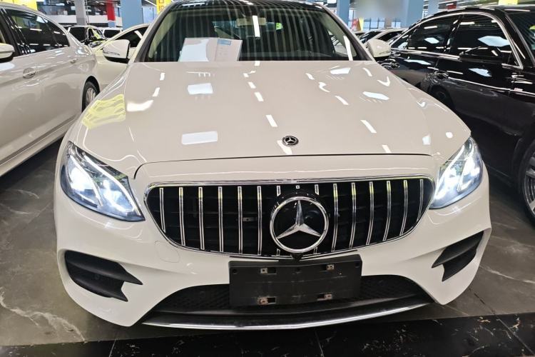 Used Mercedes-Benz E-Class 2017 E 300 L Sporty and Stylish Model
