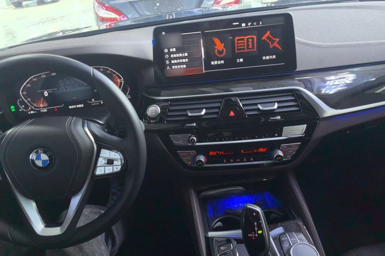 Used BMW 5 Series 2022 Second Facelift 525Li Luxury Package
