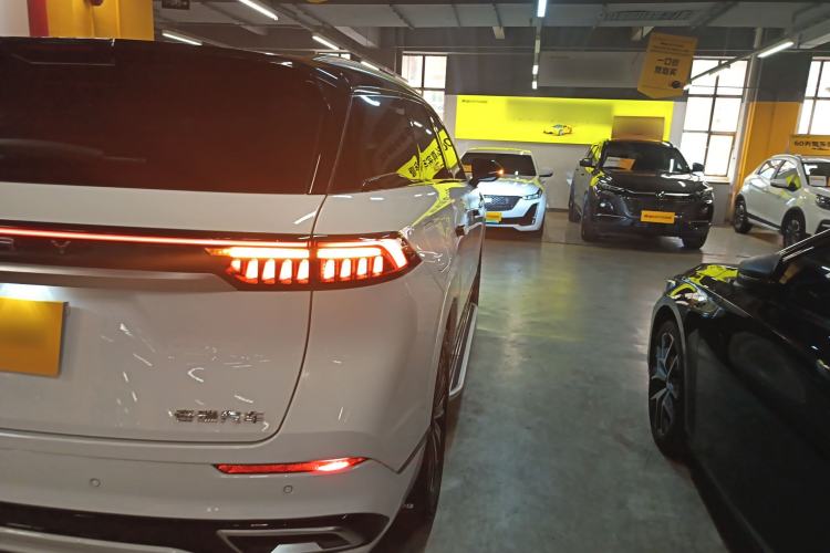 Used Chery Tiggo 9 2023 2.0T Dual-Clutch Two-Wheel Drive Luxury Edition 7 Seats
