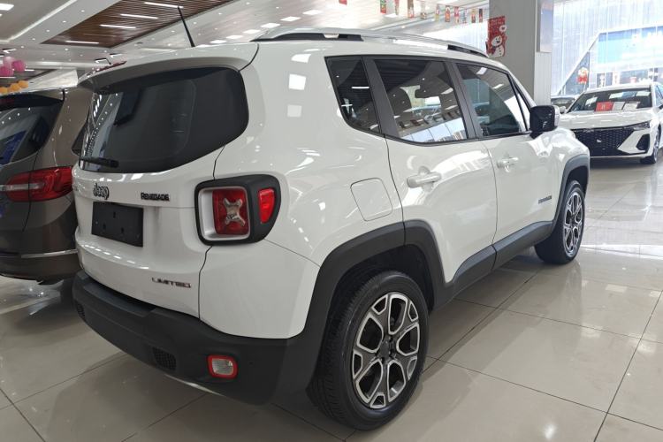 Used Jeep Renegade 2017 180TS Automatic All-Wheel Drive Versatile Edition