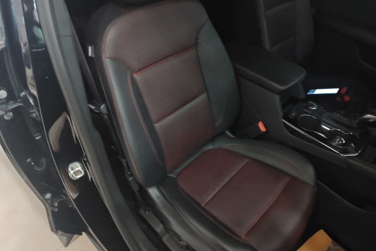 Used Chevrolet Blazer 2022 Mild Hybrid 650T RS Four-Wheel Drive 5-Seater Hardcore Version Right Front Seat