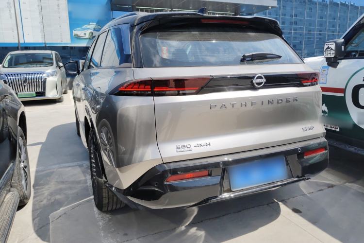 Used Nissan Pathfinder 2024 380 VC-TURBO Four-Wheel Drive Intelligent Driving Version 6 Seats Exterior 2