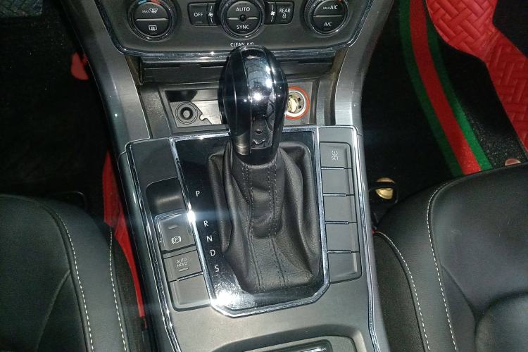 Used Volkswagen Passat 2016 1.8T Government Procurement Version (CEA Engine + 6AT)
