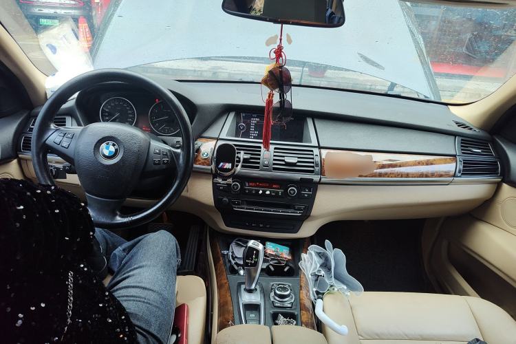 Used BMW X5 2011 xDrive35i Leading Model