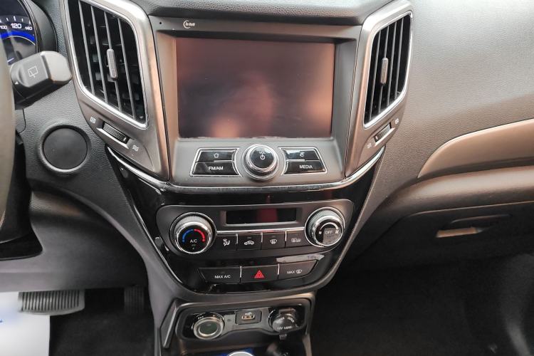 Used Changan CS15 2016 1.5L Automatic Luxury Edition
