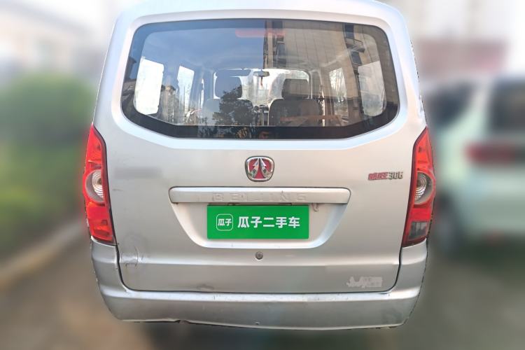 Used BAIC Weiwang 306 2011 1.3L base model 7 seats
