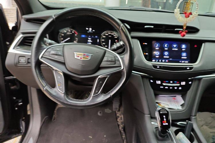Used Cadillac XT5 2021 2.0T Two-Wheel Drive Luxury Version