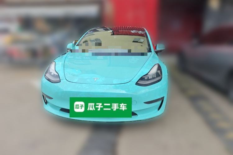 Used Tesla Model 3 2019 Long-Range All-Wheel-Drive Version
