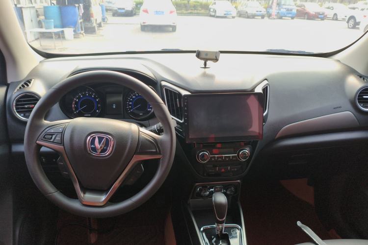 Used CHANGAN CS15 2016 1.5L Automatic Fashion Edition
