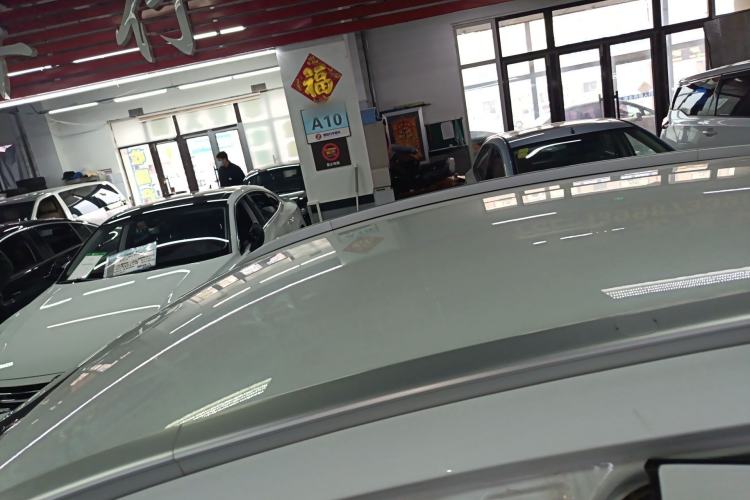 Used Geely Auto Vision X3 2017 1.5L Automatic Elite Model Roof