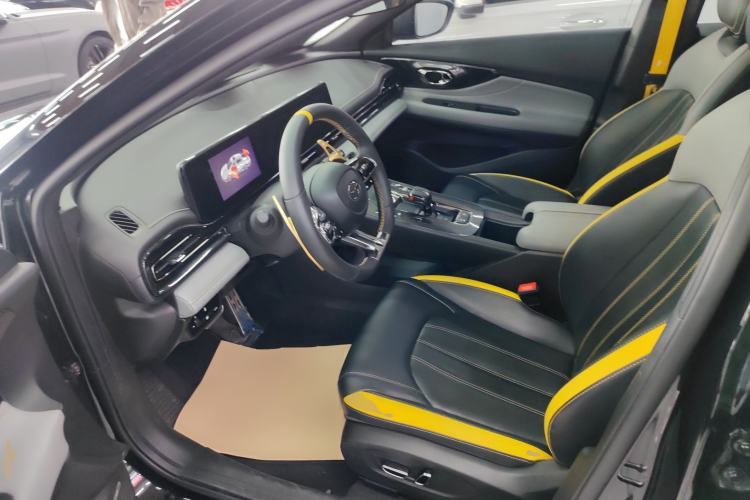 Used GAC Trumpchi EMPOW 2023 270T DCT J15 Version Left Front Seat