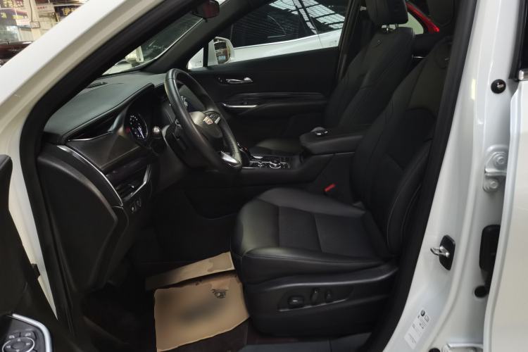 Used Cadillac XT4 2021 28T Two-Wheel Drive Tech Edition