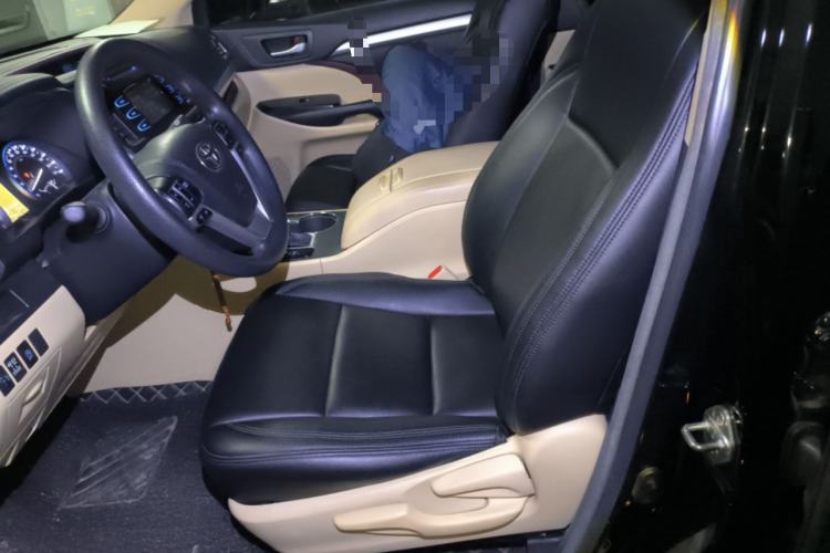 Used Toyota Highlander 2017 2.0T Four-Wheel Drive Elite Edition 7-Seater
