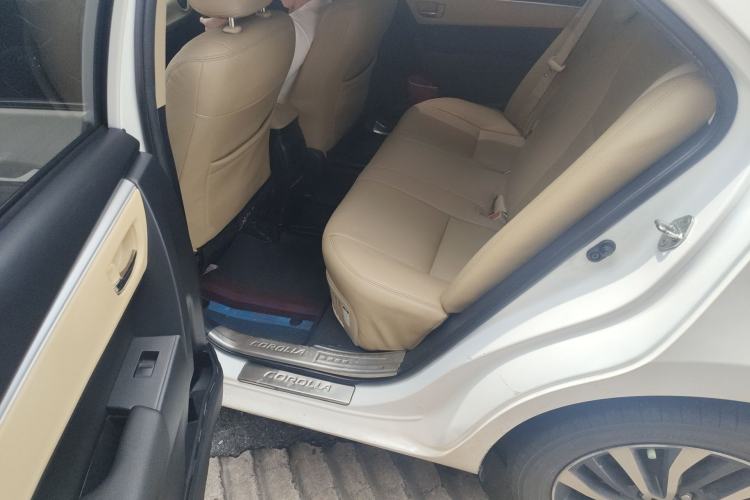 Used Toyota Corolla 2017 Revised Dual-Engine 1.8L E-CVT Leading Edition
