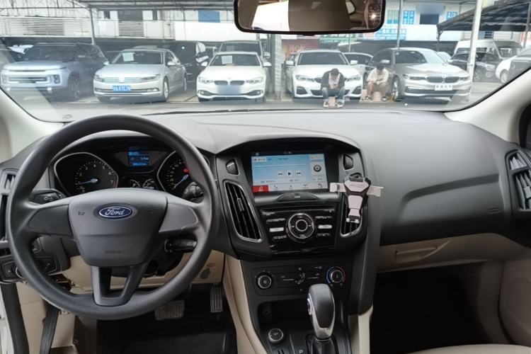 Used Ford Focus 2017 Sedan 1.6L Automatic Comfort Plus SmartDrive Edition