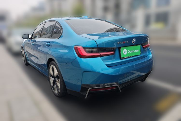 Used BMW i3 2023 eDrive 40 L Midnight Sports Package
