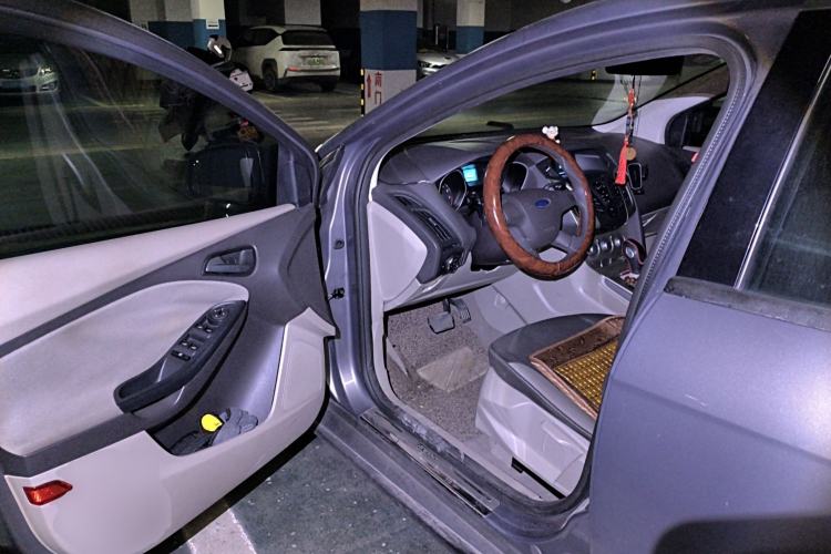 Used Ford Focus 2012 Sedan 1.6L Automatic Comfort Model