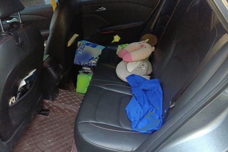 Used Chevrolet Monza 2019 RS 330T Automatic Comfort Edition China VI Standard Left Rear Seat