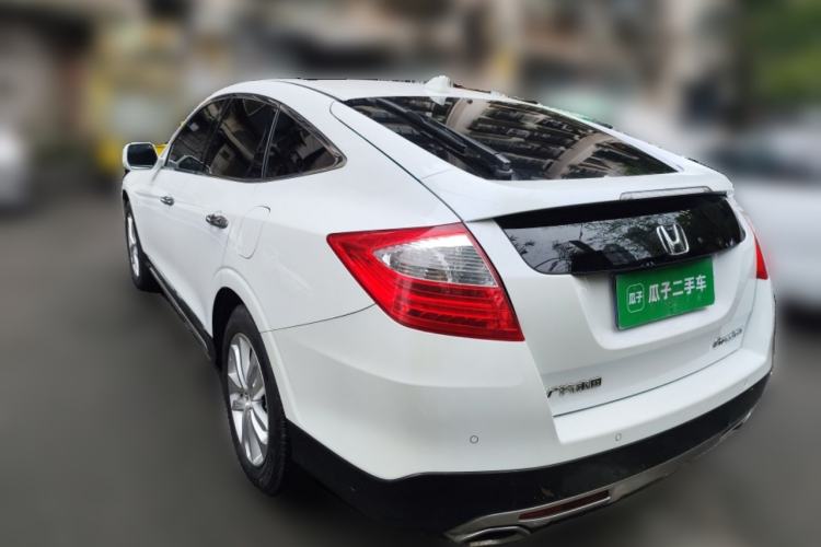 Used Honda Crosstour 2014 2.4L Luxury Edition
