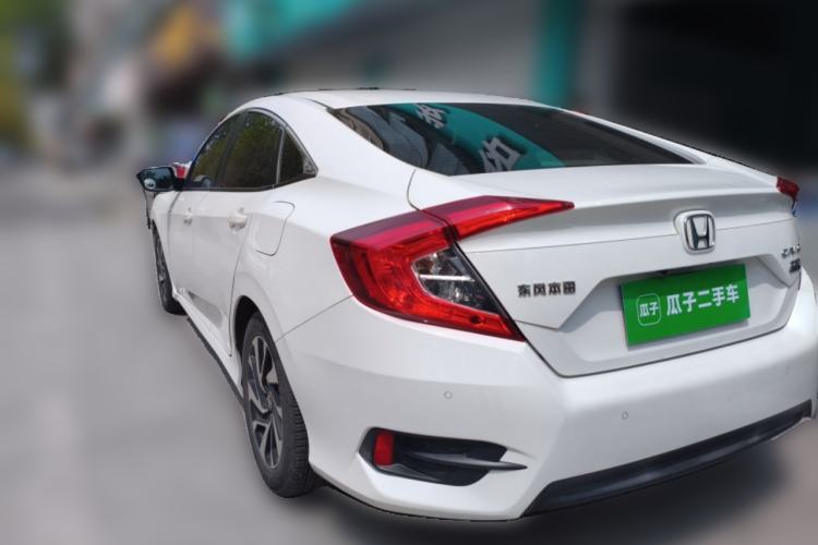 Used Honda Civic 2016 220TURBO CVT Luxury Edition Rear Left 45 Deg